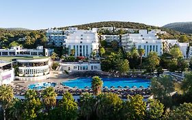 Bodrum Holiday Resort & Spa
